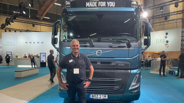 Stefan Strand, vd för Volvo Lastvagnar Sverige, vill göra resan mot en hållbar framtid tillsammans med kunden.
