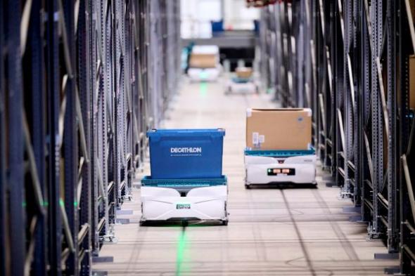 <span>Skypod-robotar i Decathlons lager.</span>