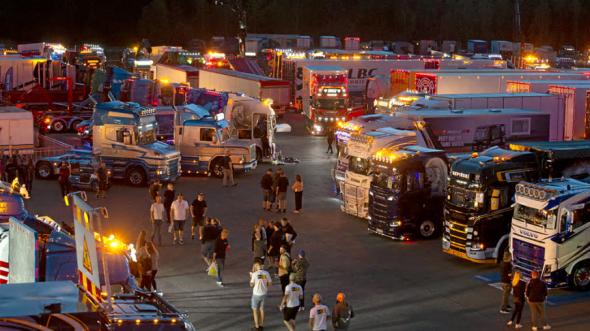 Förlags AB Albinsson & Sjöberg och Mantorp Park har fattat ett inriktningsbeslut om att genomföra Trailer Trucking Festival på Mantorp Park den fredagen den 27:e augusti och lördagen den 28:e augusti 2021.