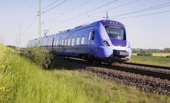 Från och med i morgon, lördag, rullar tågen åter mellan Malmö och Lund efter en veckas stopp.