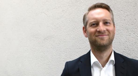 Viktor Strömblad, som tillträdde som chef för DB Schenkers Division Land i Sverige den 1 mars.
