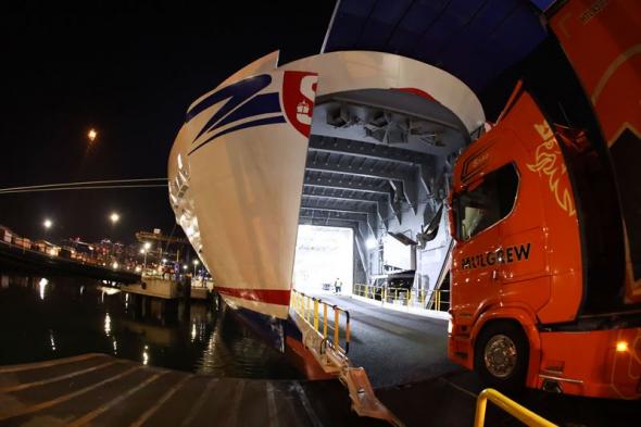 Stena Embla seglade från Belfast full med frakt och chaufförer den 24 januari.