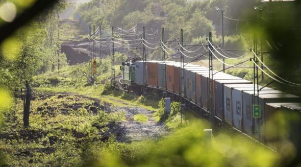 Efterfrågan på tågtransporter är ovanligt stor, bekräftar APM Terminals i Göteborg.